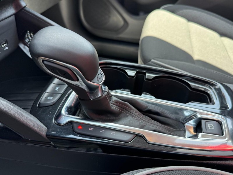 Chevrolet TrailBlazer Vehicle Image 13
