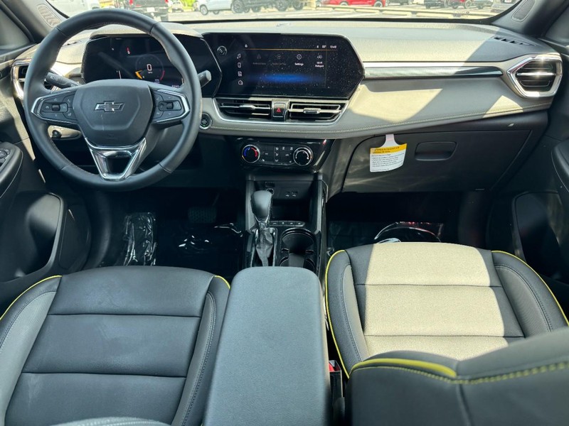 Chevrolet TrailBlazer Vehicle Image 07