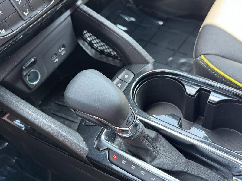 Chevrolet TrailBlazer Vehicle Image 14