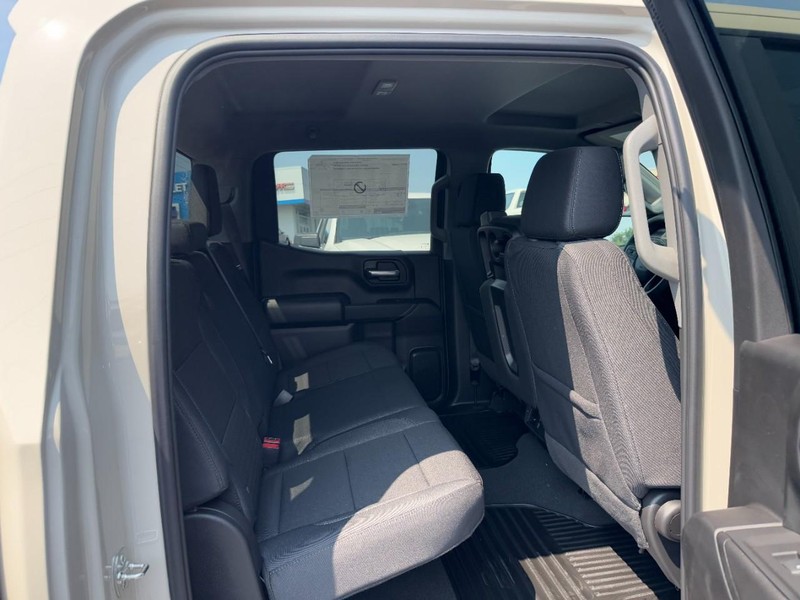 Chevrolet Silverado 1500 Vehicle Image 06