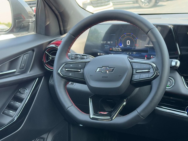 Chevrolet Equinox Vehicle Image 08