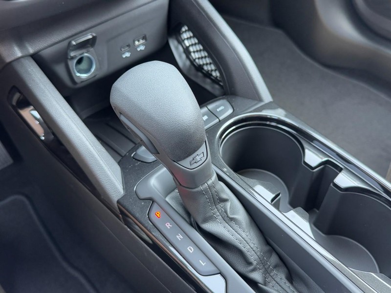 Chevrolet TrailBlazer Vehicle Image 13