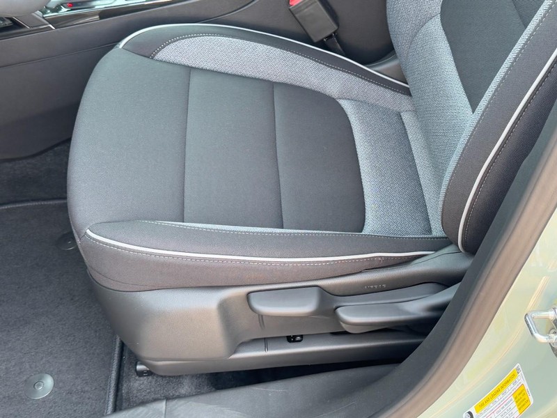Chevrolet TrailBlazer Vehicle Image 15