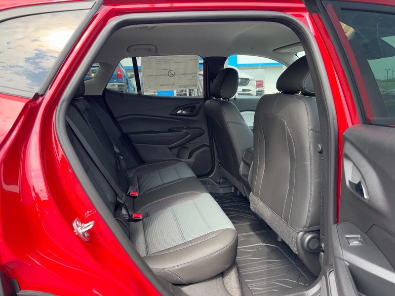 Chevrolet Trax Vehicle Image 06