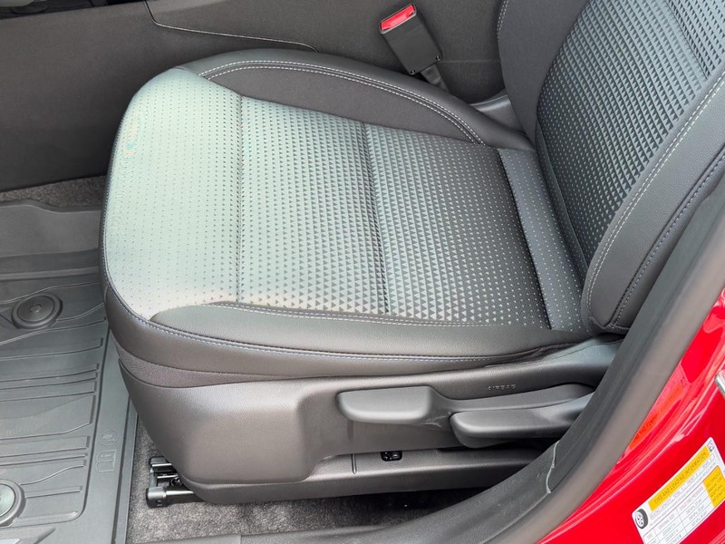 Chevrolet Trax Vehicle Image 15