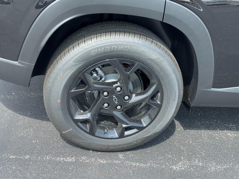 Chevrolet Trax Vehicle Image 05