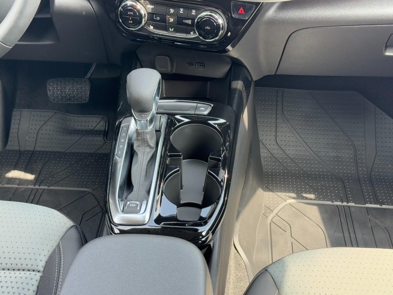 Chevrolet Trax Vehicle Image 10