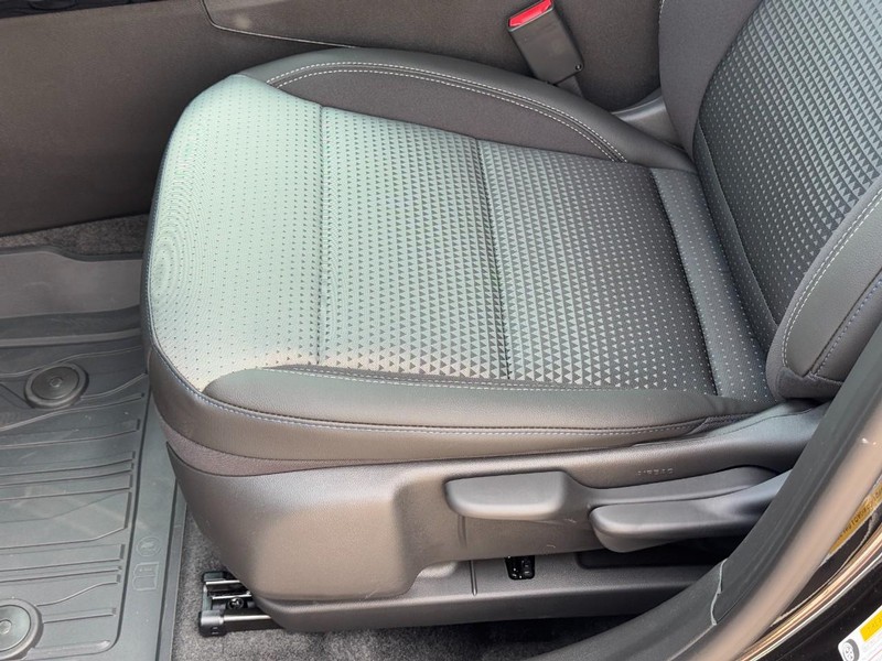 Chevrolet Trax Vehicle Image 15