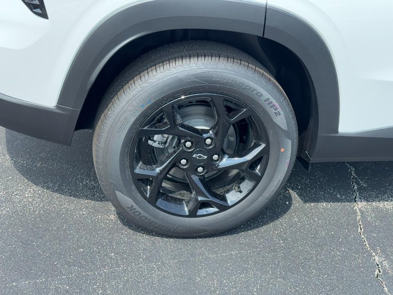 Chevrolet Trax Vehicle Image 05