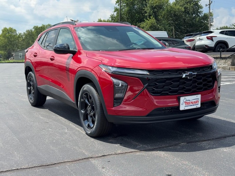 Chevrolet Trax Vehicle Image 02