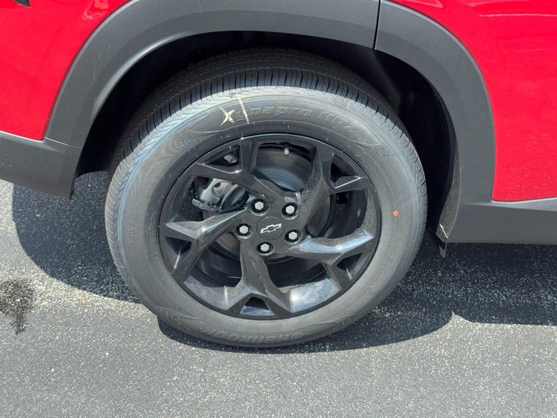 Chevrolet Trax Vehicle Image 05