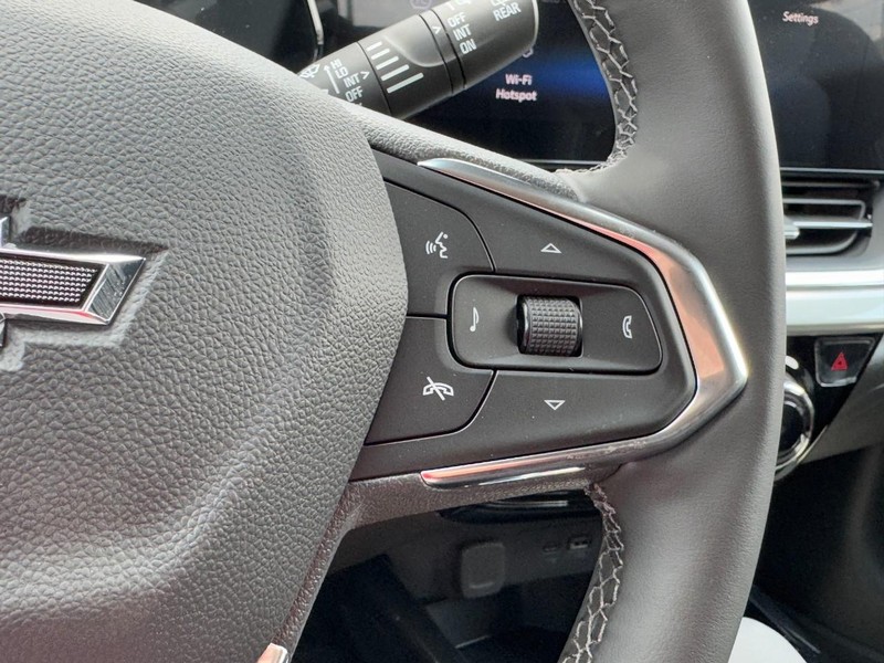 Chevrolet Trax Vehicle Image 12