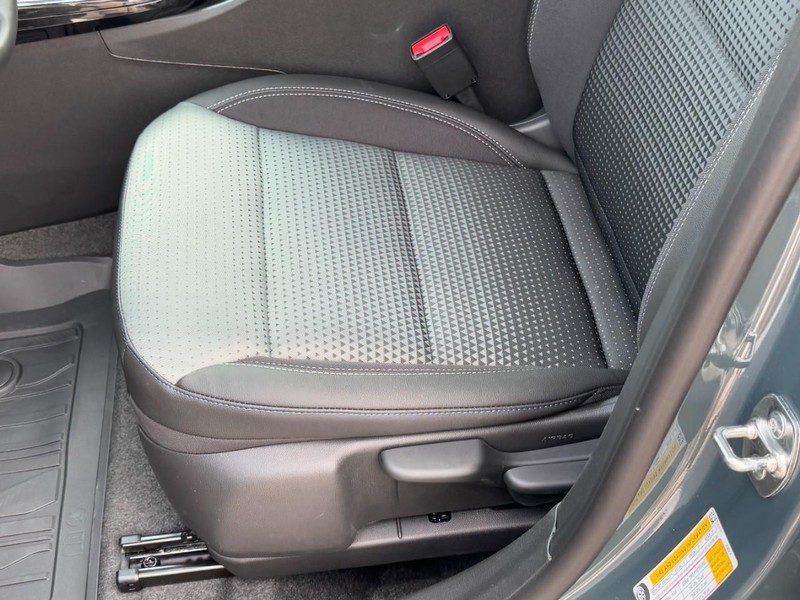 Chevrolet Trax Vehicle Image 15
