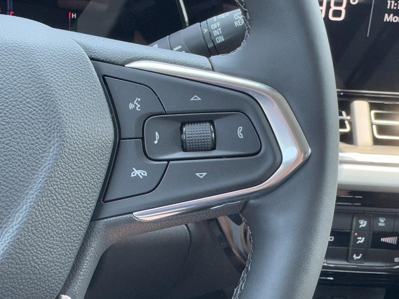 Chevrolet Trax Vehicle Image 12