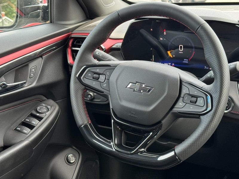 Chevrolet TrailBlazer Vehicle Image 08