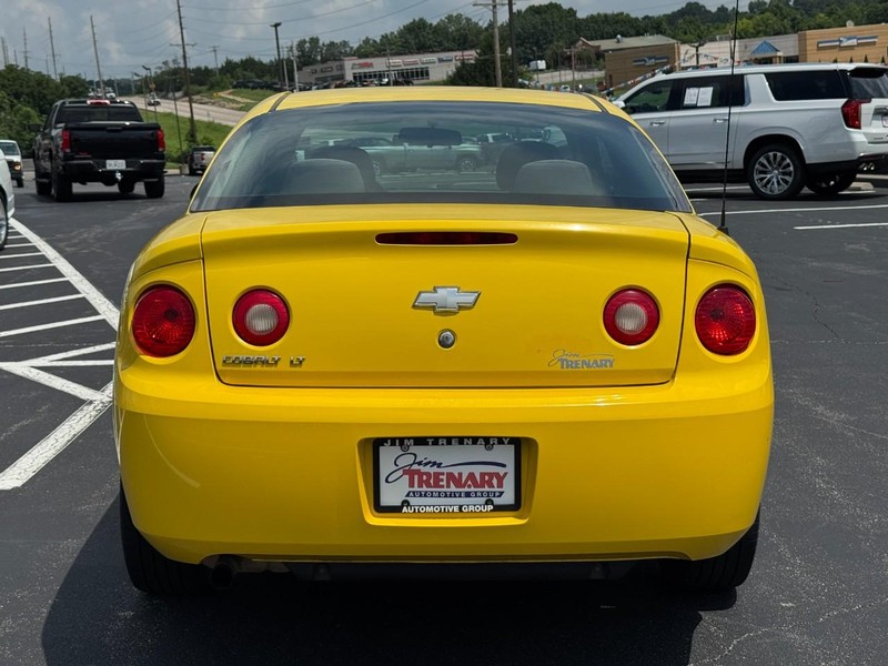 Chevrolet Cobalt Vehicle Image 04