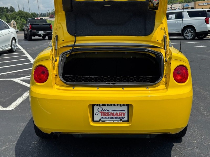 Chevrolet Cobalt Vehicle Image 05