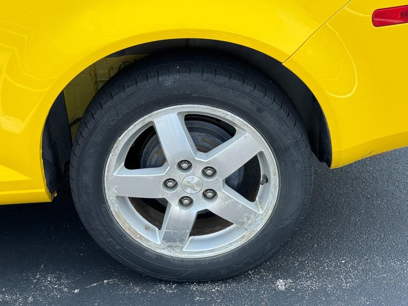 Chevrolet Cobalt Vehicle Image 07