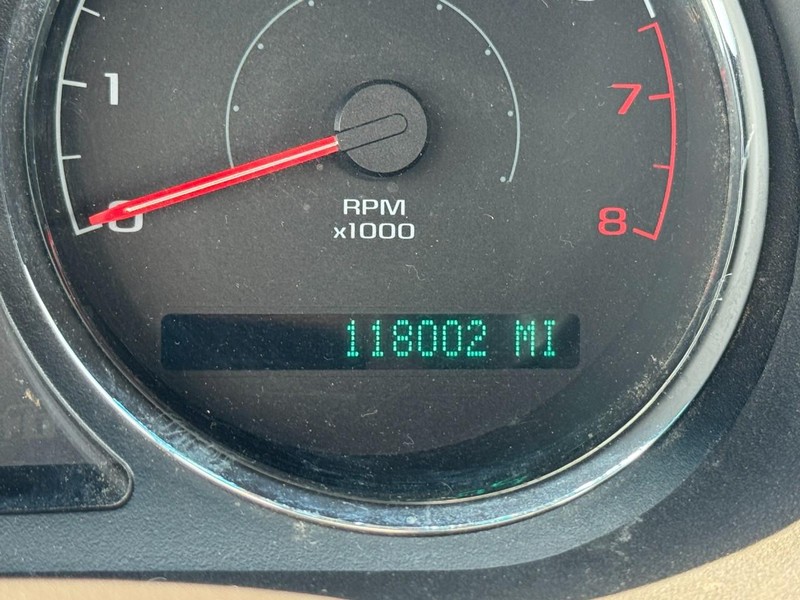 Chevrolet Cobalt Vehicle Image 17
