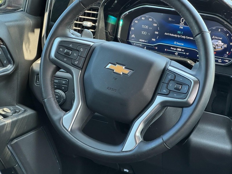 Chevrolet Silverado 1500 Vehicle Image 12