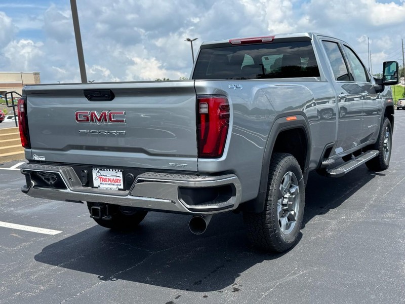 GMC Sierra 2500HD Vehicle Image 04