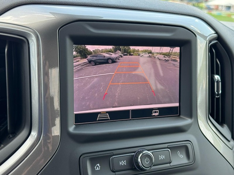 Chevrolet Silverado 1500 Vehicle Image 13