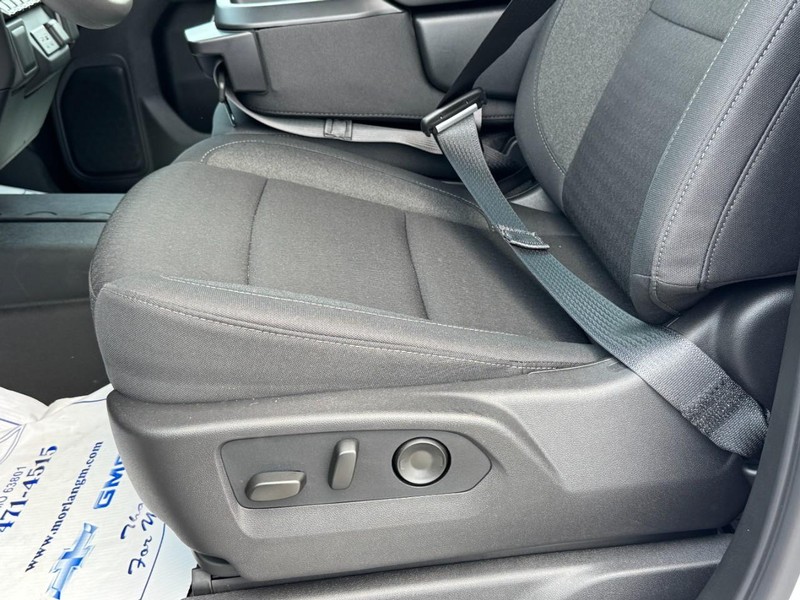 Chevrolet Silverado 1500 Vehicle Image 14