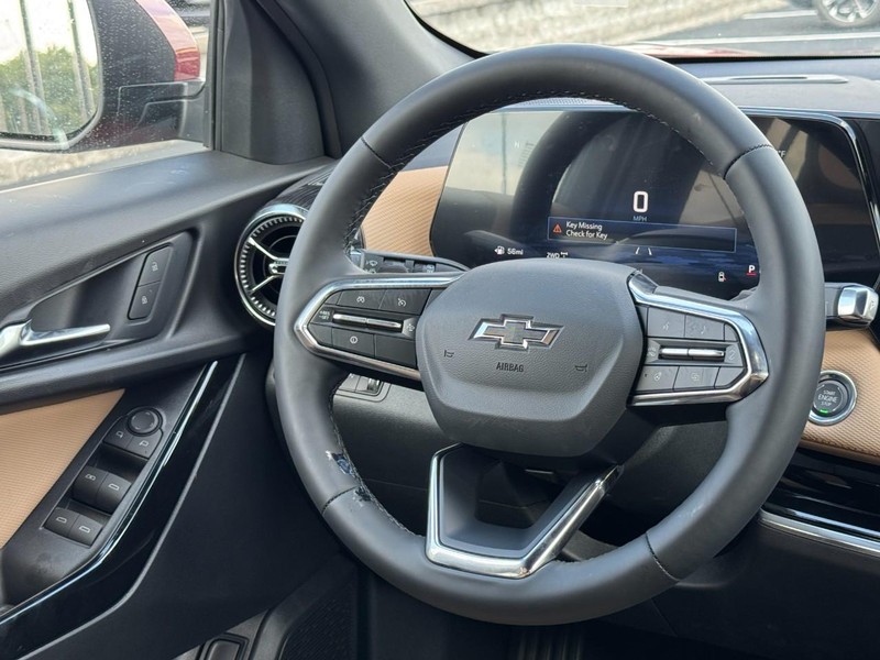 Chevrolet Equinox Vehicle Image 08