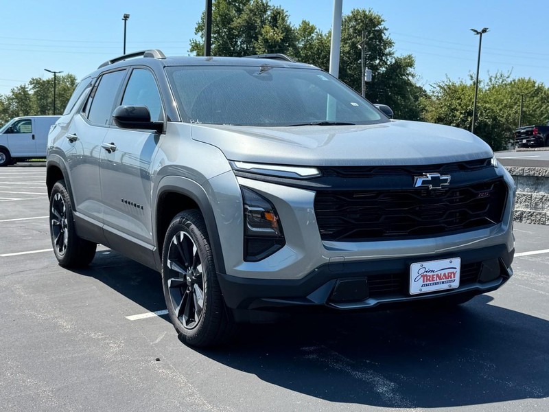 Chevrolet Equinox Vehicle Image 02