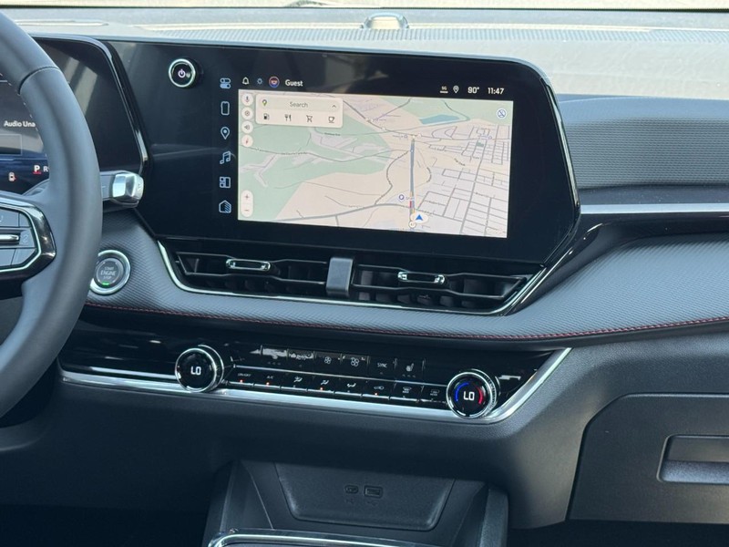 Chevrolet Equinox Vehicle Image 09