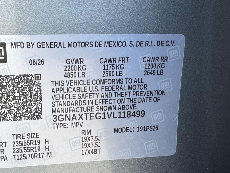 Chevrolet Equinox Vehicle Image 17