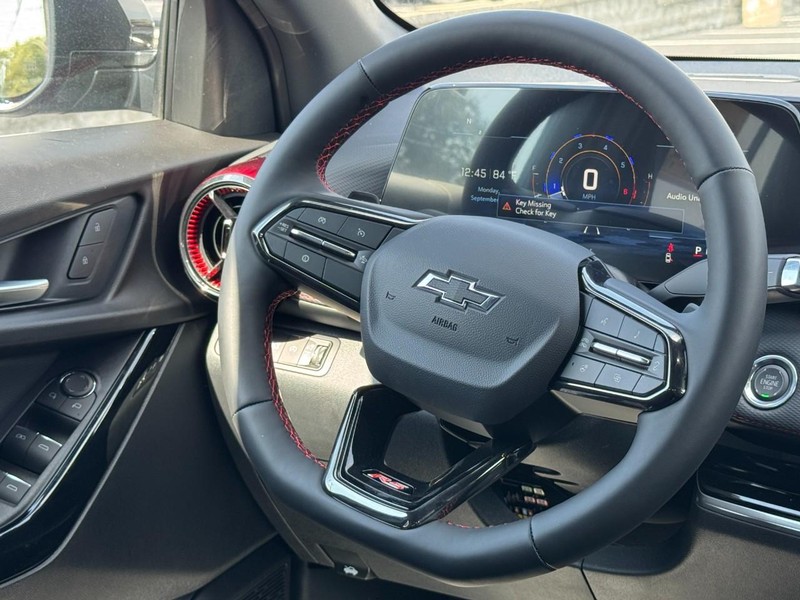 Chevrolet Equinox Vehicle Image 08