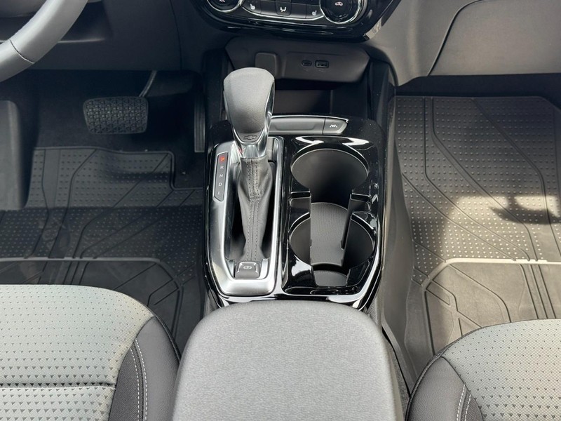 Chevrolet Trax Vehicle Image 10