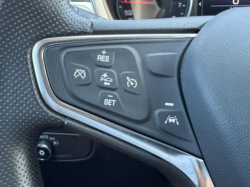Chevrolet Equinox Vehicle Image 20