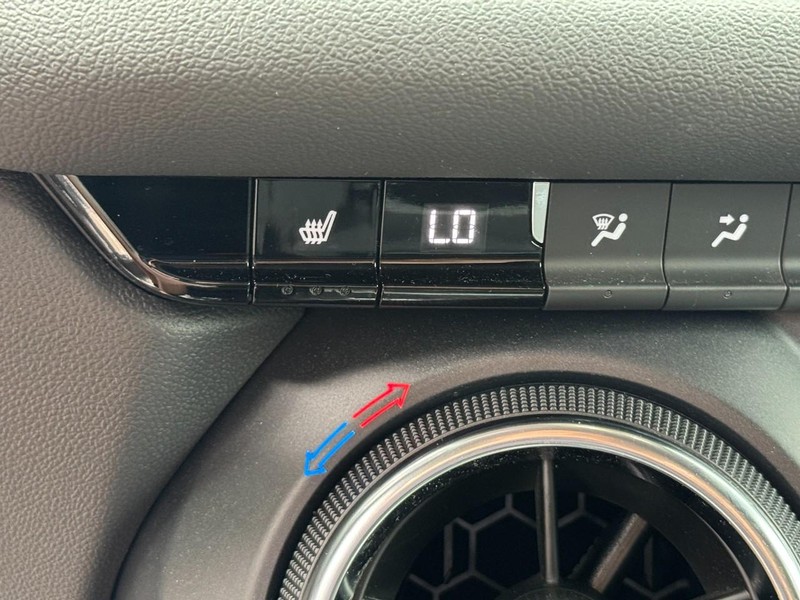Chevrolet Blazer Vehicle Full-screen Gallery Image 19