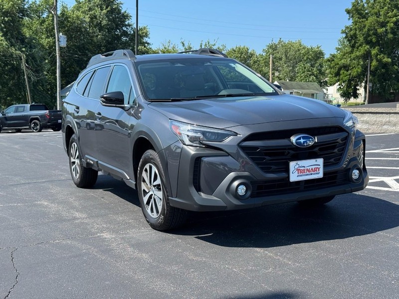 Subaru Outback Vehicle Image 02