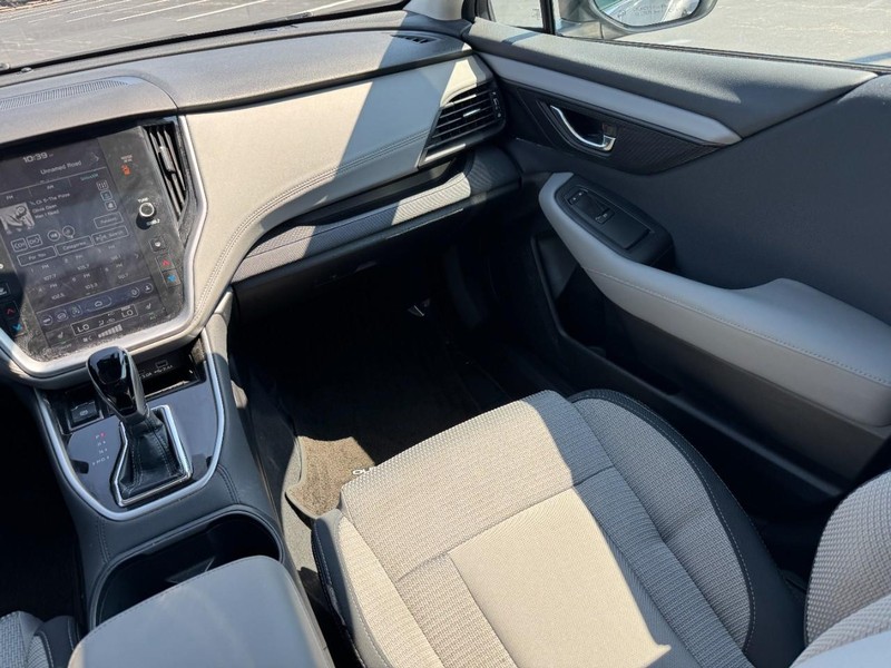 Subaru Outback Vehicle Image 15