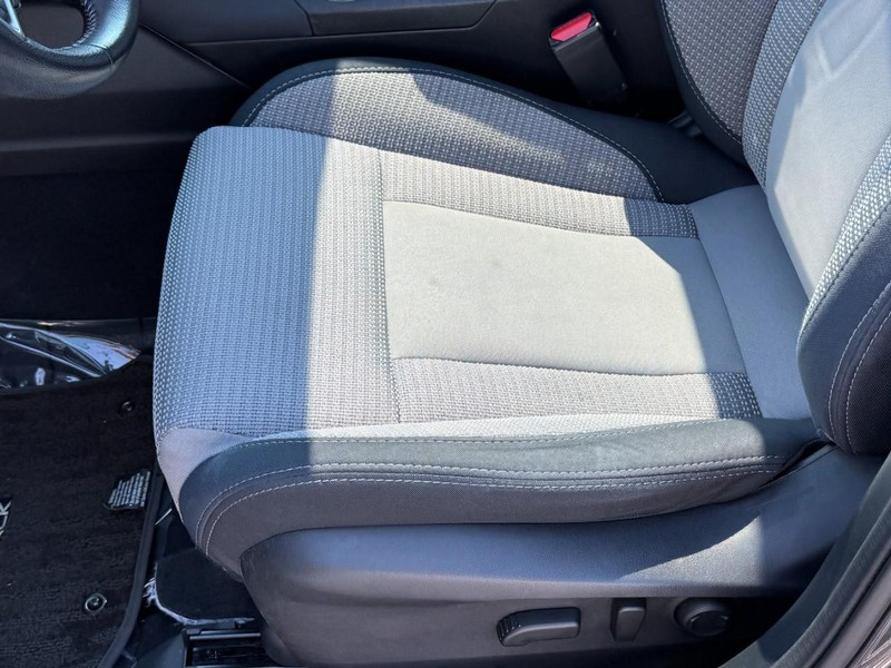 Subaru Outback Vehicle Image 23