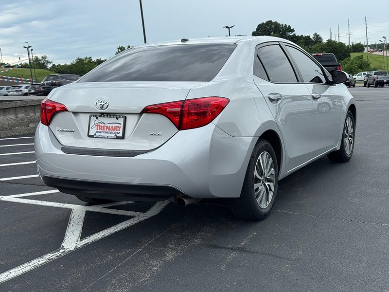 Toyota Corolla Vehicle Image 03