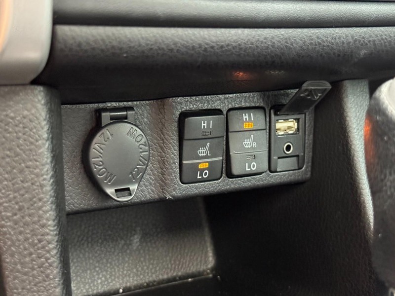 Toyota Corolla Vehicle Image 19