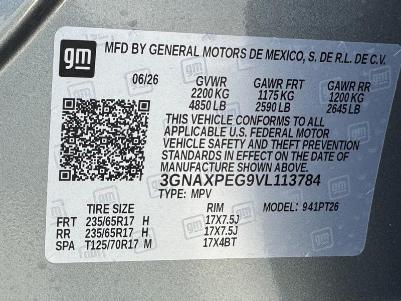 Chevrolet Equinox Vehicle Image 16