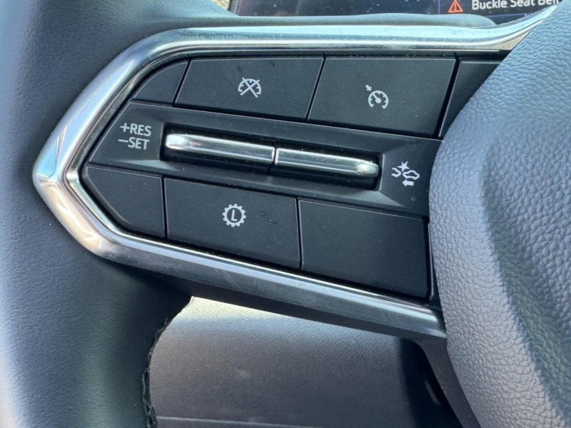 Chevrolet Equinox Vehicle Image 17