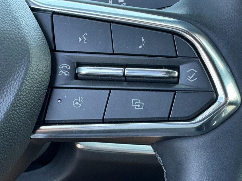 Chevrolet Equinox Vehicle Image 18