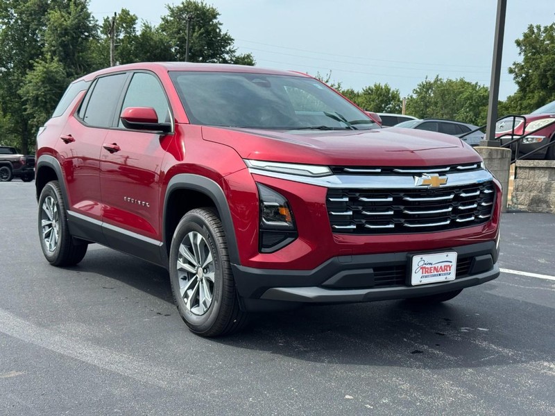 Chevrolet Equinox Vehicle Image 02