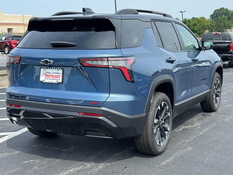 Chevrolet Equinox Vehicle Image 04