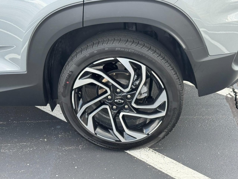 Chevrolet TrailBlazer Vehicle Image 07