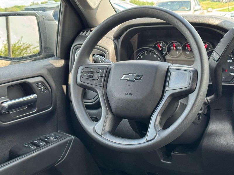 Chevrolet Silverado 1500 Vehicle Image 08