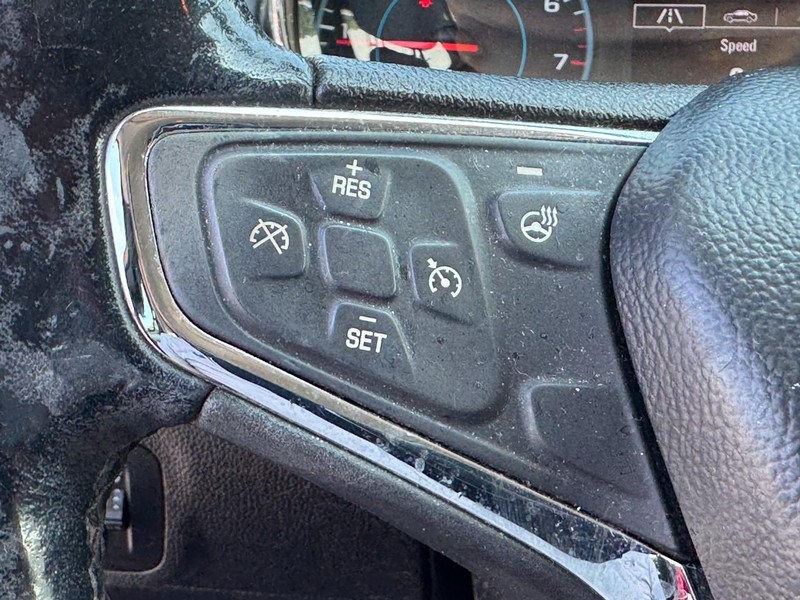 Chevrolet Cruze Vehicle Full-screen Gallery Image 14