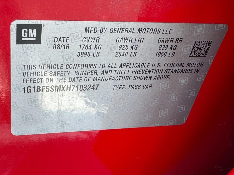 Chevrolet Cruze Vehicle Full-screen Gallery Image 21