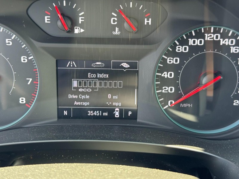Chevrolet Malibu Vehicle Image 19